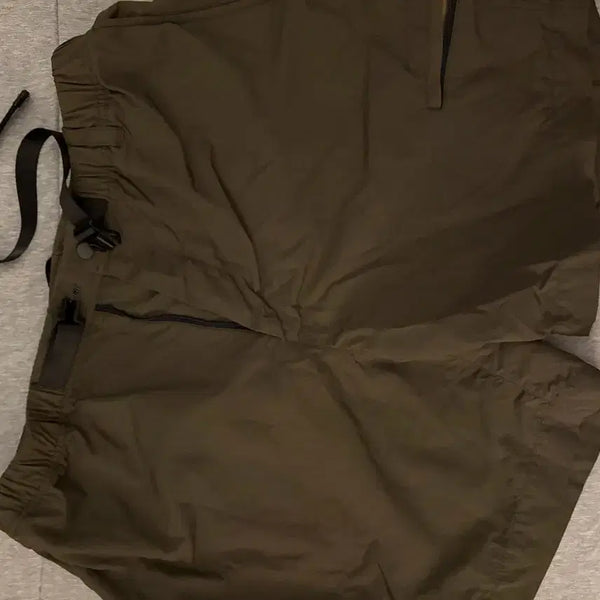 [BUNJANG] Moif Uniform Shorts Khaki Size 3 / 모이프 유니폼 숏츠 반바지 3사이즈