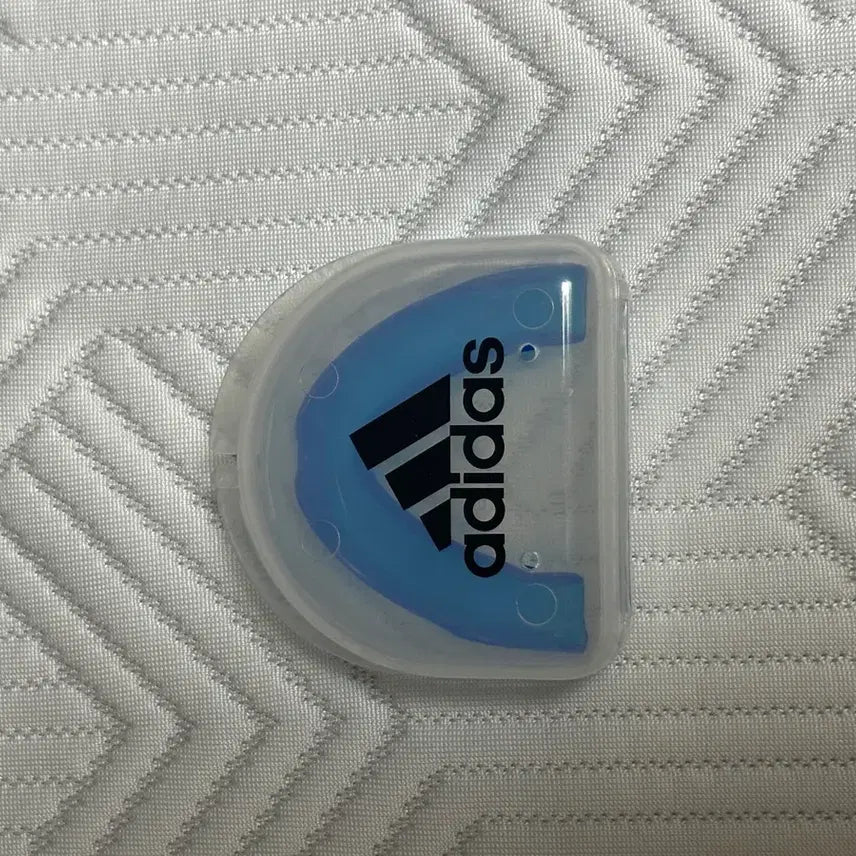 [BUNJANG] Adidas Mouthguard - Blue / [새상품] 아디다스 마우스피스 - 블루