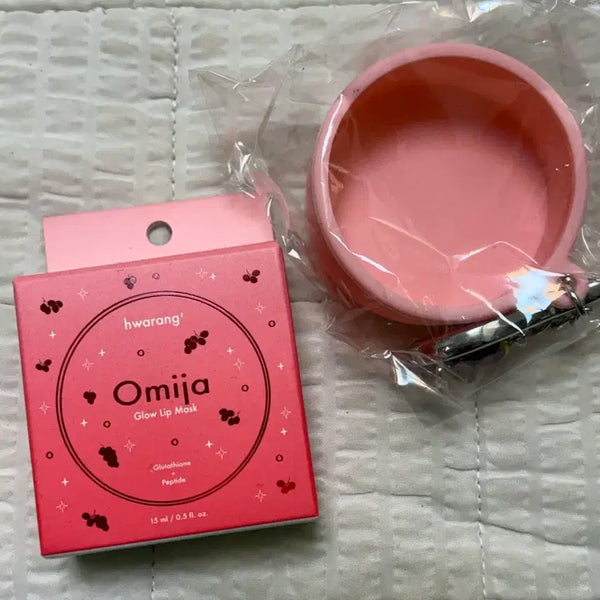 [BUNJANG] Hwarangpo Omija Glow Lip Mask and Keyring Set / 화랑품 오미자 글로우 립마스크와 키링 세트 새상품