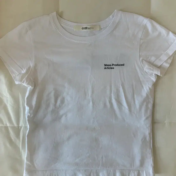 [BUNJANG] Plastic Product Women's Short Sleeve T-Shirt / 플라스틱프로덕트 여성 반팔