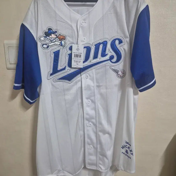 [BUNJANG] Samsung Lions Disney Collaboration Jersey (Size 110) / 삼성라이온즈 디즈니 유니폼(110)