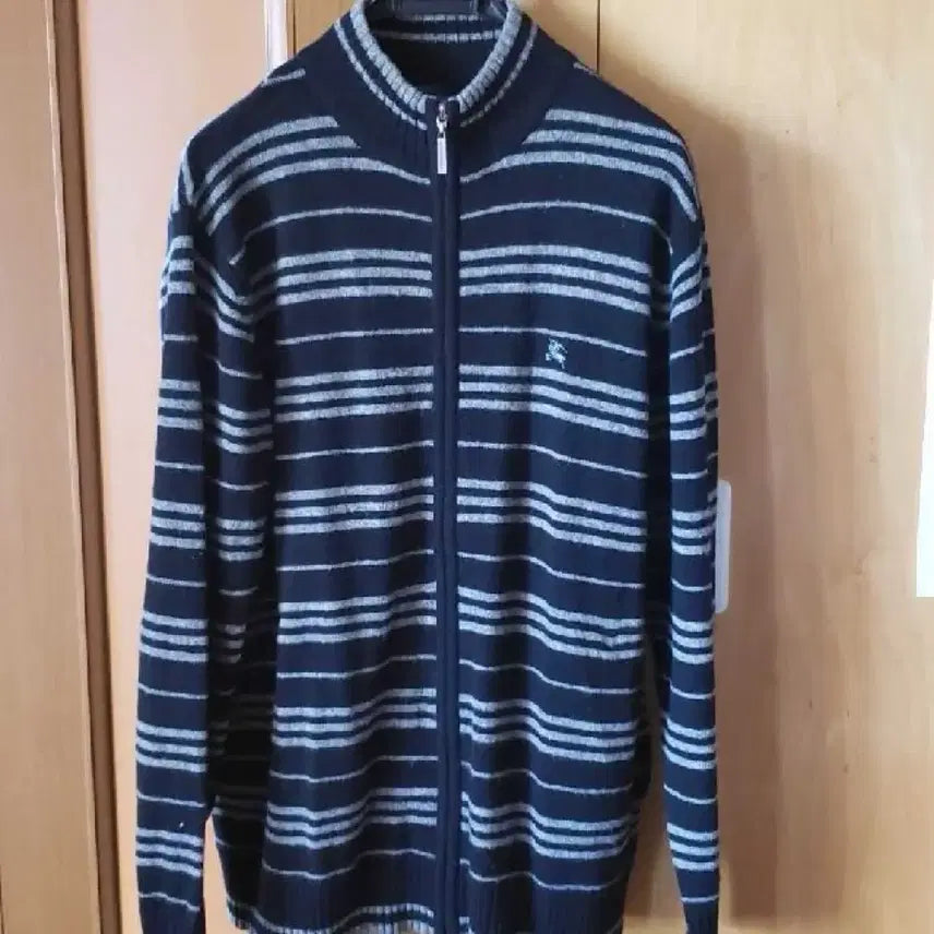 [BUNJANG] Burberry Blue Label Zip-Up Knit L (95) / 버버리 블루라벨 집업 니트 L사이즈 95 중고