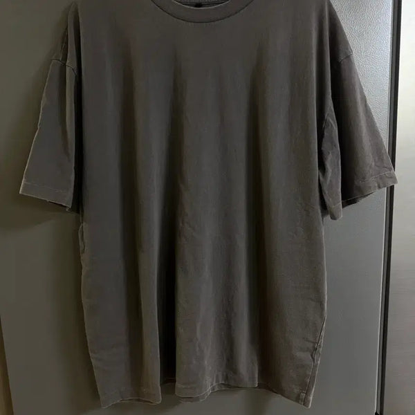 [BUNJANG] Polilu Round Neck Bleached Brown T-shirt / 3)폴리테루 라운드넥 블리치드 브라운