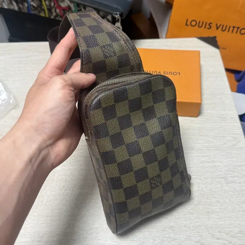 [BUNJANG] Louis Vuitton Jérôme Damier Sling Bag / 최저가 루이비통 제로니모스 다미에 슬링백