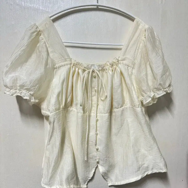 [BUNJANG] Ivory Puff Sleeve Shirring Blouse / 아이보리 퍼프 소매 셔링 블라우스