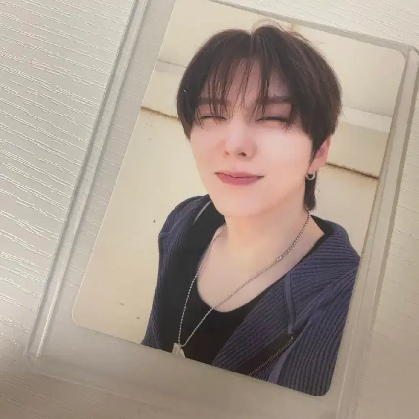 [BUNJANG] Kihyun Borderline Studio Photocard / 기현 보더라인 borderline 공방 포카 눈 찡끗