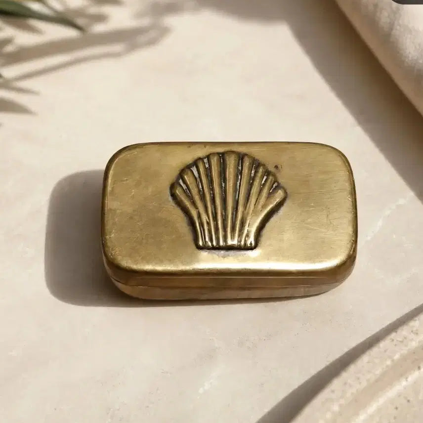 [BUNJANG] Vintage Seashell Motif Gilded Brass Mini Trinket Box / 빈티지 조개 문양 금색 미니 트링켓 브라스