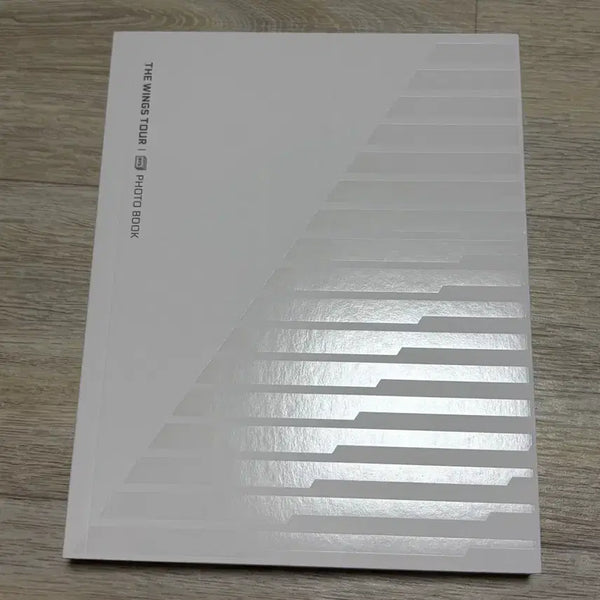 [BUNJANG] BTS THE WINGS TOUR Photobook / BTS 방탄소년단  THE WINGS TOUR 포토북