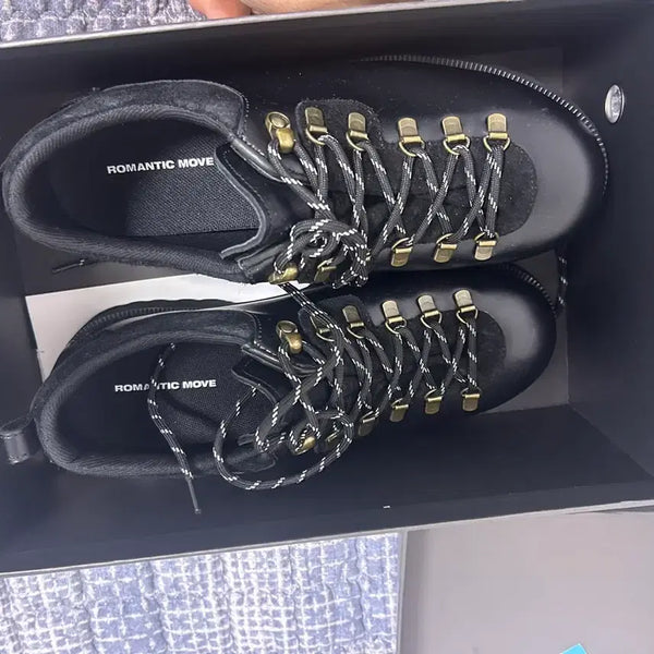 [BUNJANG] Romantic Move Mountain Shoes (Size 260) / 로맨틱무브 마운틴 슈즈 260 새상품
