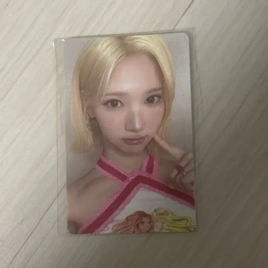 [BUNJANG] Hats to Hearts Jiwoo Photocard / 하츠투하츠 지우 포카