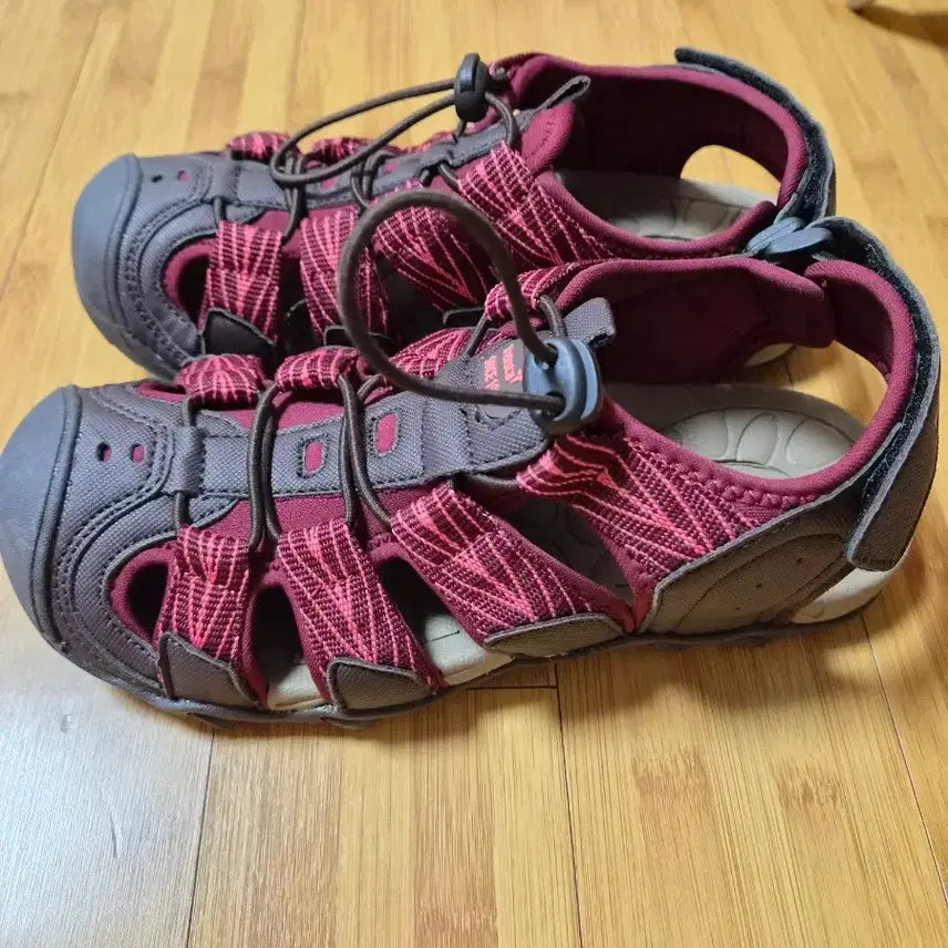 [BUNJANG] Treksta Women's Sandals Size 230 / 트렉스타(treksta) 여성 샌들 230