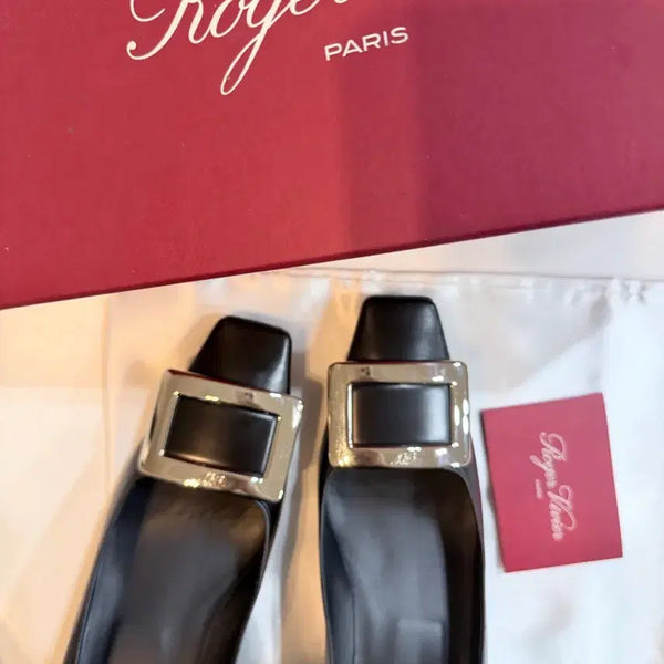 [BUNJANG] Roger Vivier Black Matte Pumps / 로저비비에 블랙 무광 펌프스