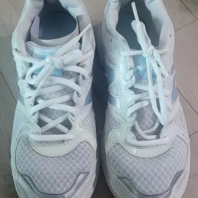 [BUNJANG] New Balance 680v2 Running Shoes / A급 뉴발란스 680v2 러닝화 팝니다