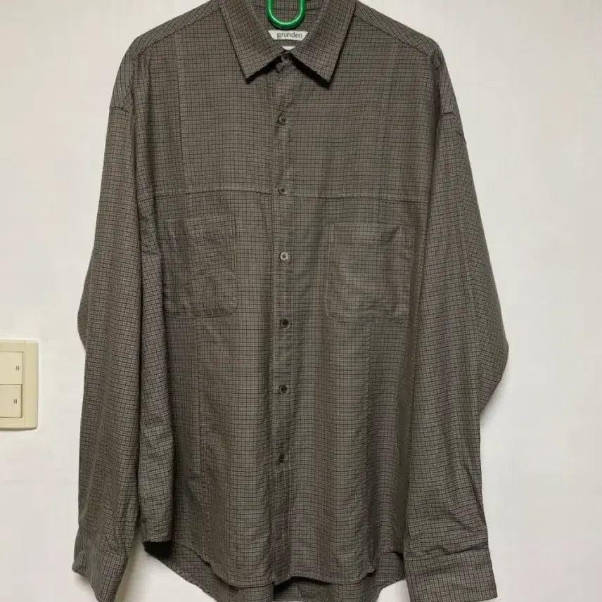 [BUNJANG] GRUNDEN X Barnastudios Checkered Shirt Size 3 / [GRUNDEN] 글런든 X 바나스튜디오 체크 셔츠 3사이즈