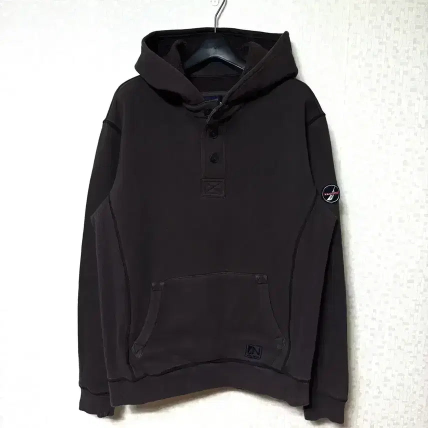 [BUNJANG] Nautica Dark Brown Half-Button Hoodie / [L,100]노티카 하프버튼 후드티 다크브라운