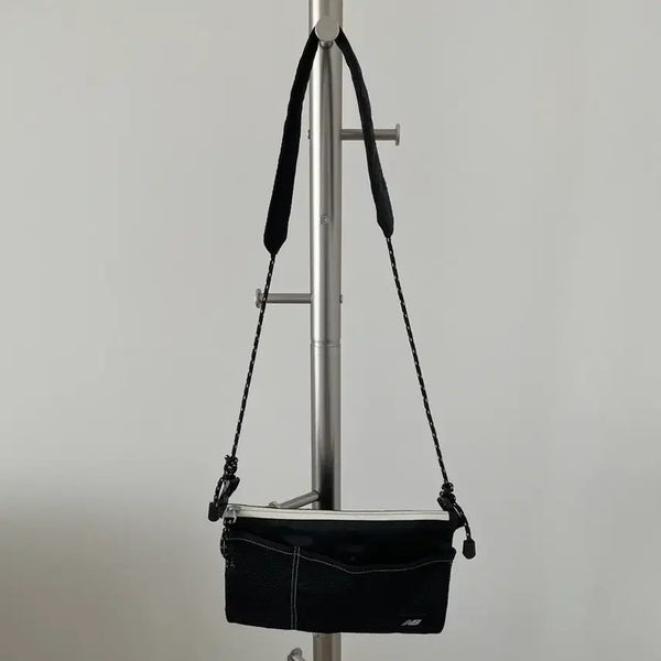 [BUNJANG] New Balance Crossbody Bag / 뉴발란스(new balance) 크로스백