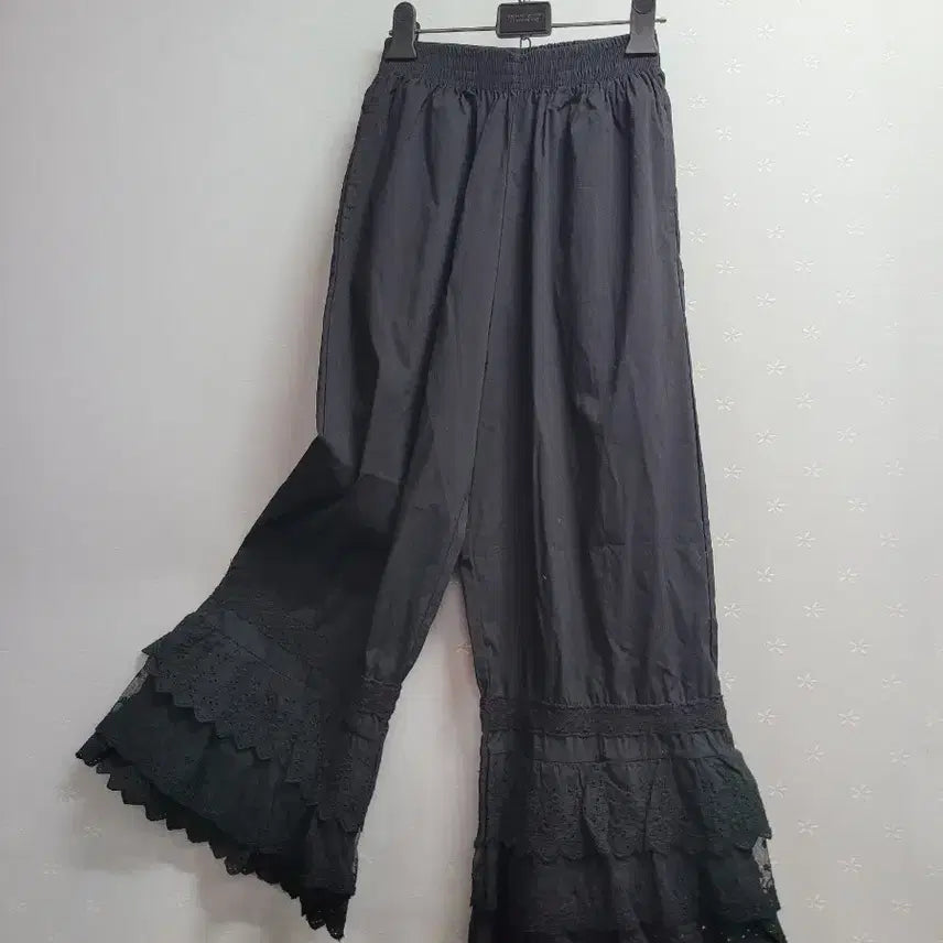 [BUNJANG] Lace Trimmed Pants / 55~66)레이스배색 바지