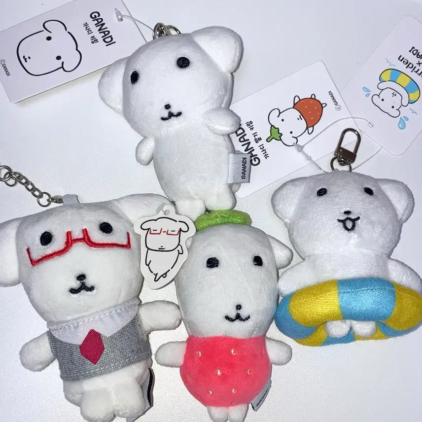 [BUNJANG] Kanadi Doll Keychain (Strawberry Glasses, School Uniform) / 개별) 가나디 인형 키링 튜브 딸기 안경 교복