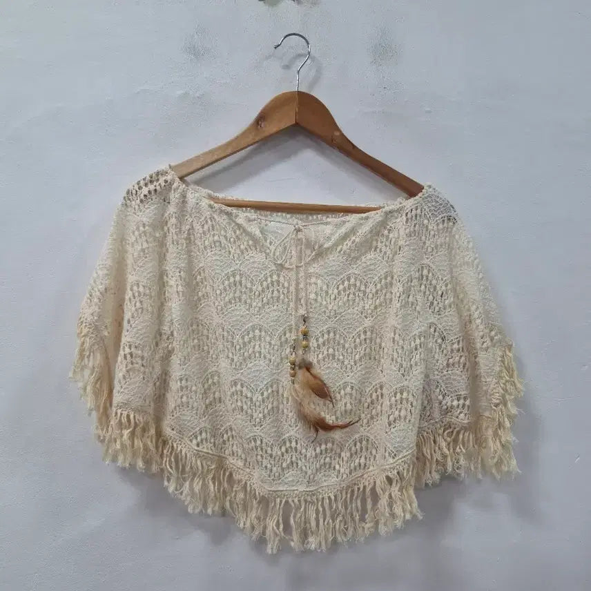 [BUNJANG] Ivory Lace Cape with Tassel Trim / 아이보리 레이스  케이프