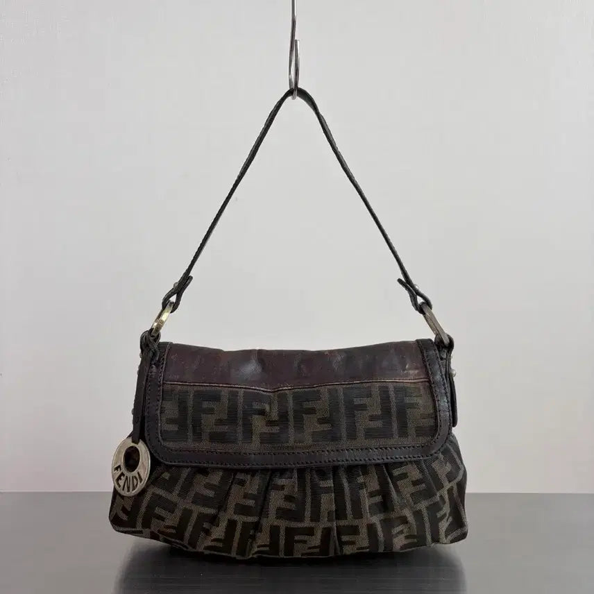 [BUNJANG] Fendi Zuca Chef Shoulder Bag / 펜디 쥬카 셰프 숄더백