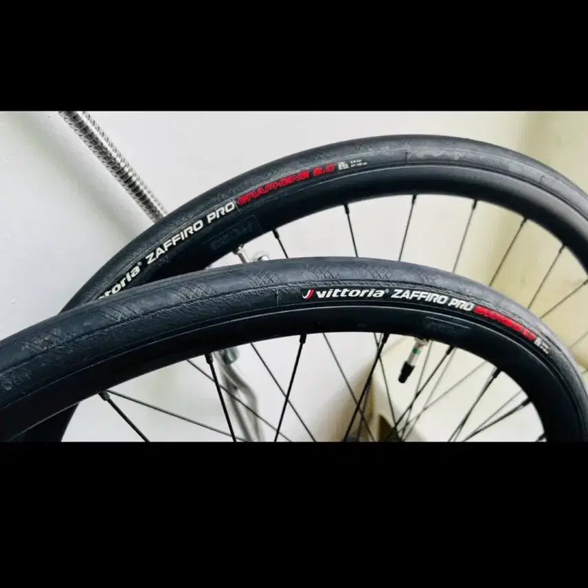 [BUNJANG] BMC SLR Seven Carbon Wheelset with Vittoria Zaffiro Pro Tires / Bmc 탈거휠셋 + 비토리아 타이어