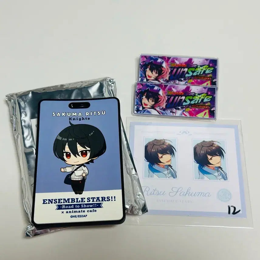[BUNJANG] Ensemble Stars! Sakuma Rei Carrier Tag Badge Bundle Set / 앙스타 사쿠마 리츠 뱃지 캐리어 태그 백정장 굿즈 일괄
