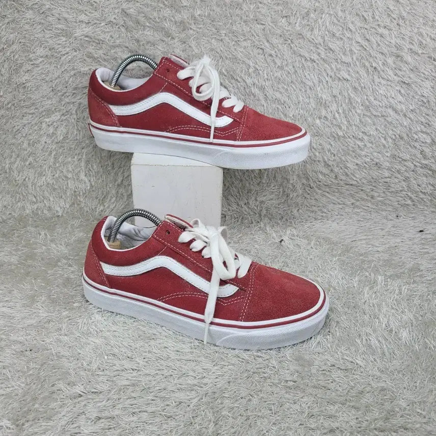[BUNJANG] Vans Old Skool Sneakers / 구제짱짱맨 235 반스 올드스쿨 스니커즈