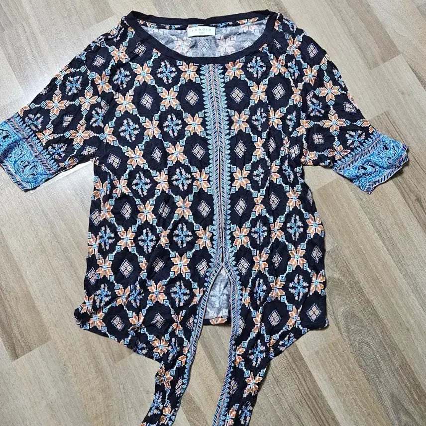 [BUNJANG] Sandro Pattern T-Shirt Size S / 산드로 패턴 티셔츠 S