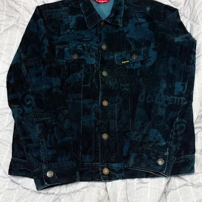 [BUNJANG] Supreme Corduroy Trucker Jacket SS18 / 슈프림 코듀로이 18시즌 트러커자켓