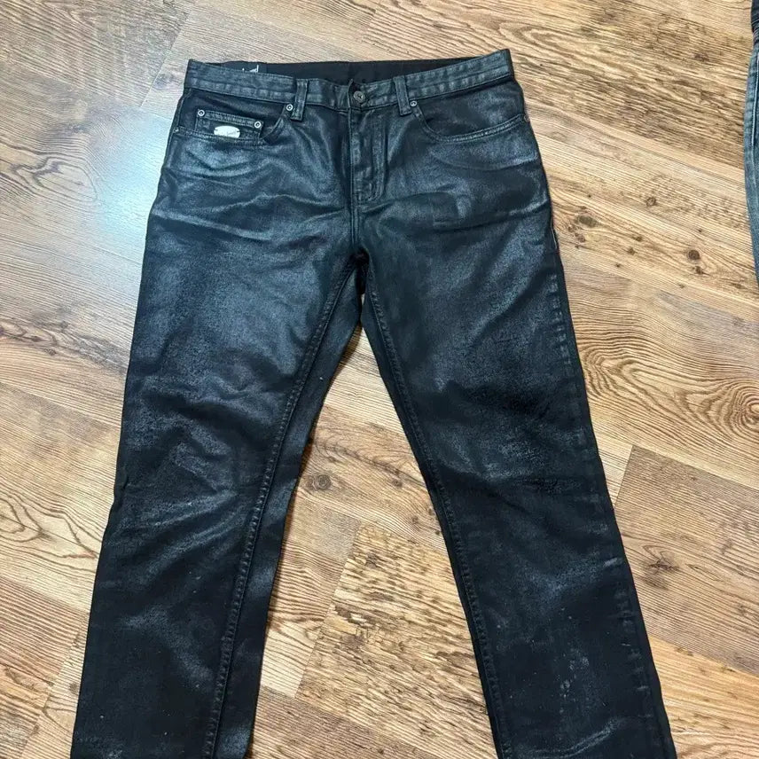 [BUNJANG] Dying Breed Coated Jeans / 다잉브리드 코팅진 판매합니다