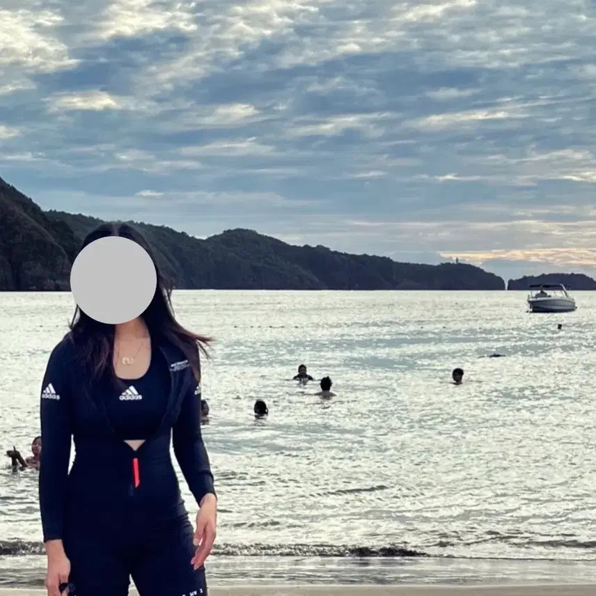[BUNJANG] Adidas Women's Rash Guard Suit Black / 아디다스 여성 래쉬가드 수트 블랙