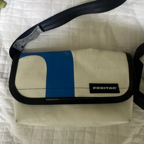 [BUNJANG] Freitag Hawaii Five-O Bag with Magnets / 프라이탁 하와이파이브오 (자석 포함)