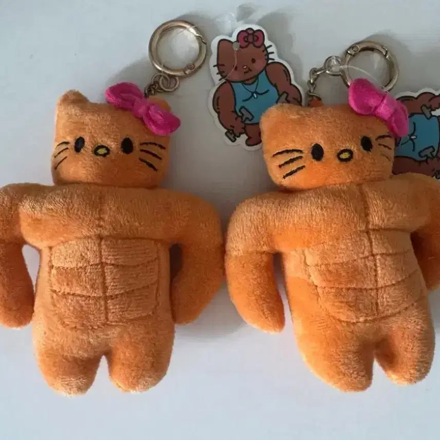 [BUNJANG] Hello Kitty Fitness Enthusiast Charm Set / [새상품] 헬창키티 인형키링 세트