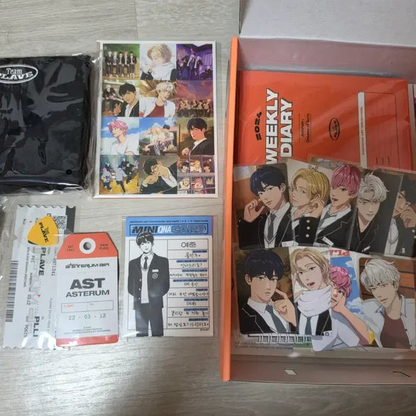 [BUNJANG] PlaYlist 2024 Season's Greetings / 플레이브 2024 시즌그리팅