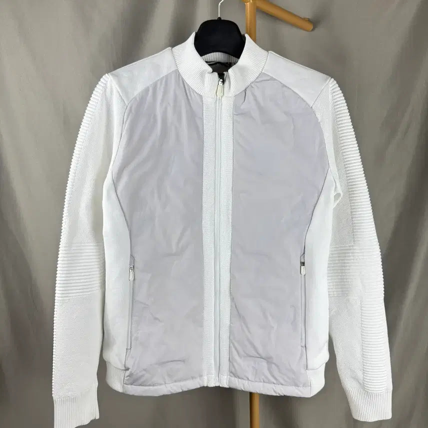 [BUNJANG] TaylorMade 22FW Hybrid Goose Down Jumper L / L ) 22FW 테일러메이드 니트 하이브리드 구스다운 점퍼