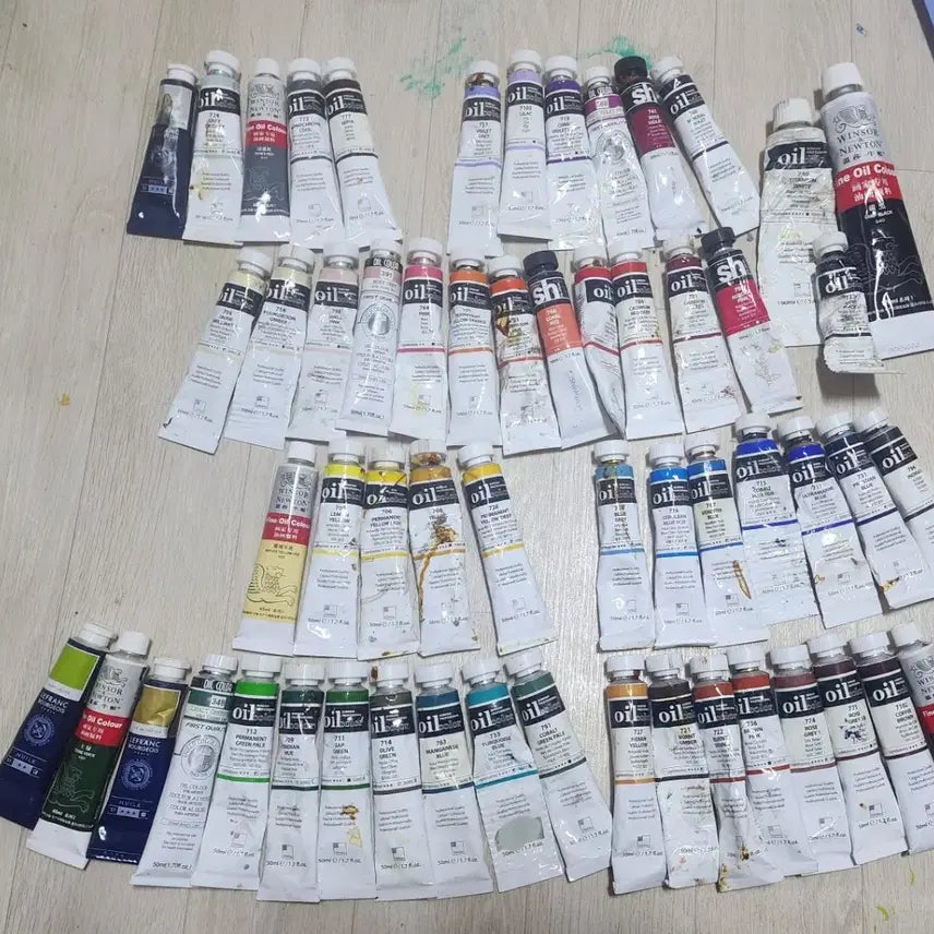 [BUNJANG] Shinhan, Shield, Windsor & Newton Oil Paint Set (56 Colors, 50ml Each) / 신한.쉴드.윈저앤뉴튼수입브랜드등 유화물감 50ml 56색 세트