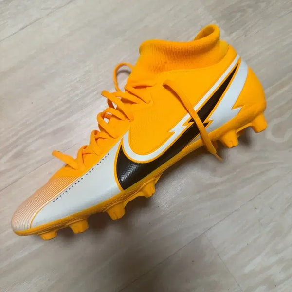 [BUNJANG] Nike Mercurial Soccer Cleats Orange Size 250 New / 나이키 머큐리얼 축구화 오렌지 250 새상품