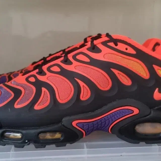 [BUNJANG] Nike Air Max Plus Drift 285mm New / 나이키 에어맥스 플러스 드리프트 285사이즈 새상품