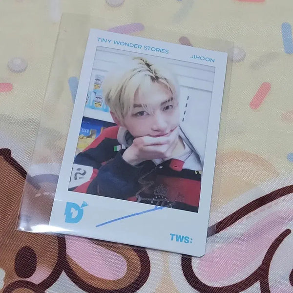 [BUNJANG] TWS DICON Popup Tokyo Polaroid Jihoon / 투어스 디아이콘 팝업 도쿄 폴라로이드 지훈