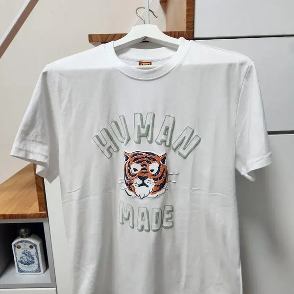[BUNJANG] Human Made Tiger Graphic T-Shirt White / [미착용&새제품/반택무료] 휴먼메이드 타이거 반팔티 화이트 여자 L/남성M