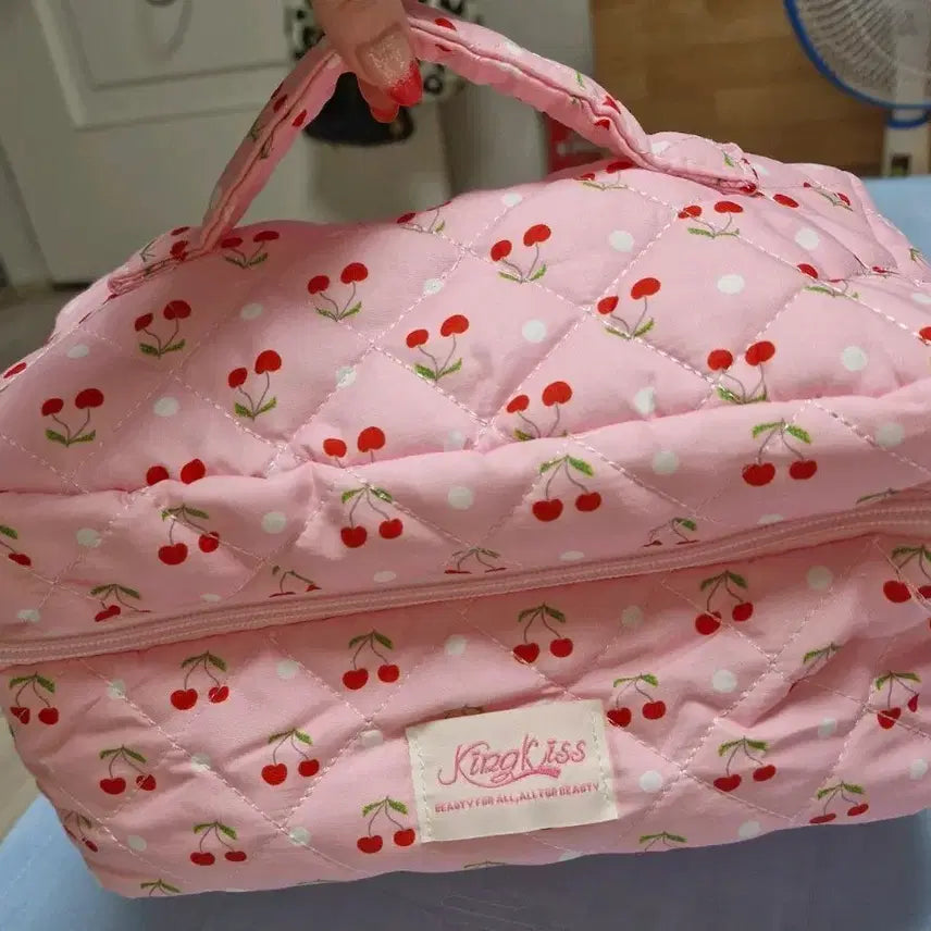 [BUNJANG] Cherry Quilting Cosmetic Pouch Set / 체리 퀼팅 화장품 파우치2개일괄