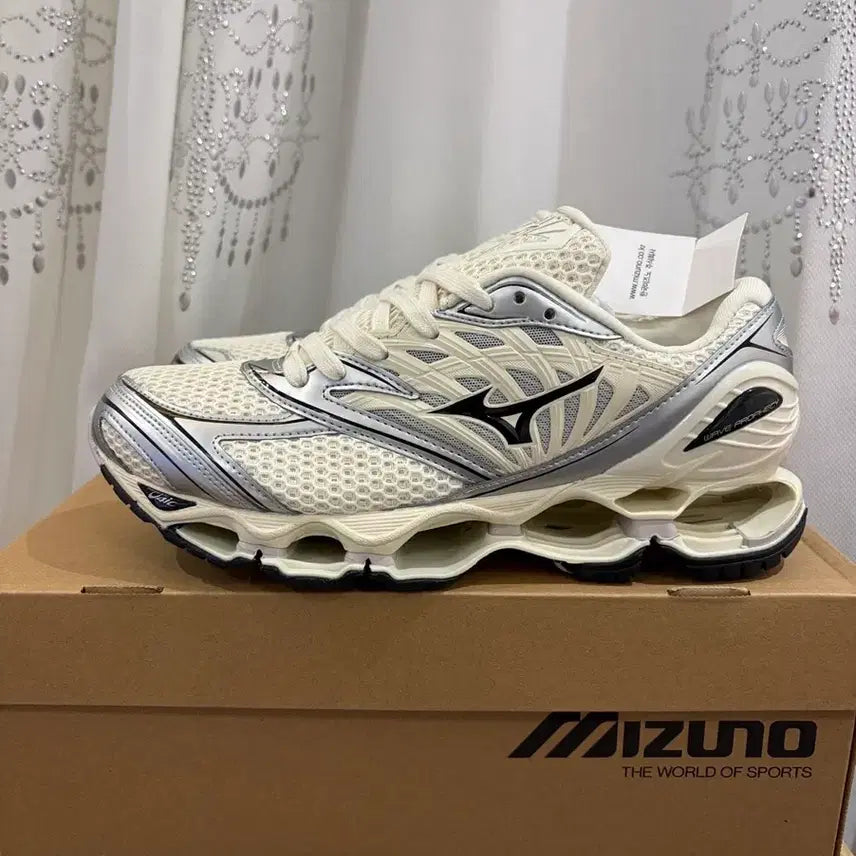 [BUNJANG] Mizuno Wave Prophecy LS Running Shoes (280) / 미즈노 웨이브 프로페시 LS 프리스틴 런닝화 운동화 280