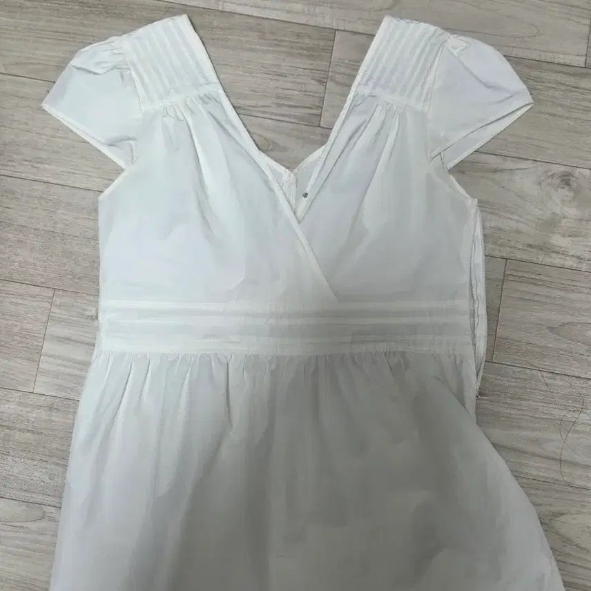 [BUNJANG] Auro Puff Pintuck Blouse / 아우로 puff pintuck blouse