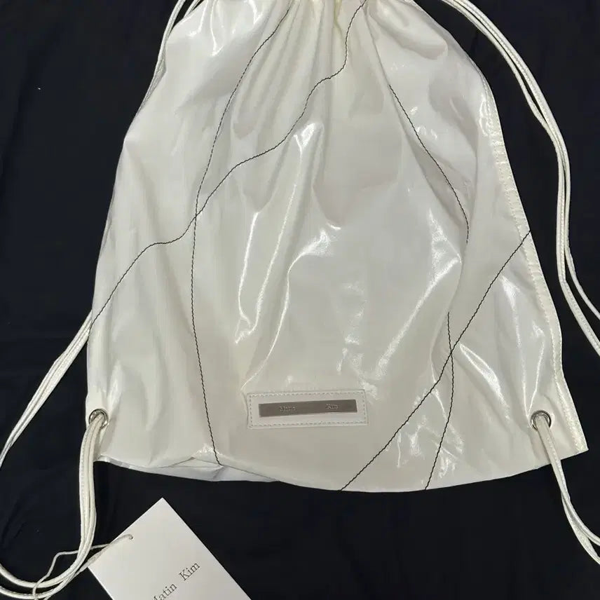 [BUNJANG] Matin Kim String Coated Backpack White / 마뗑킴 스트링 코팅 백팩 화이트(새상품)