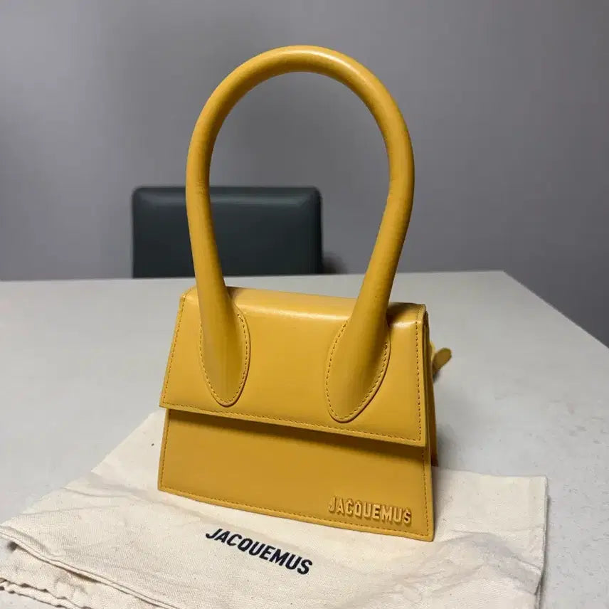 [BUNJANG] Jacquemus Le Chiquito Mini Bag Yellow / 자크뮈스 르 치키토 미니백 옐로우