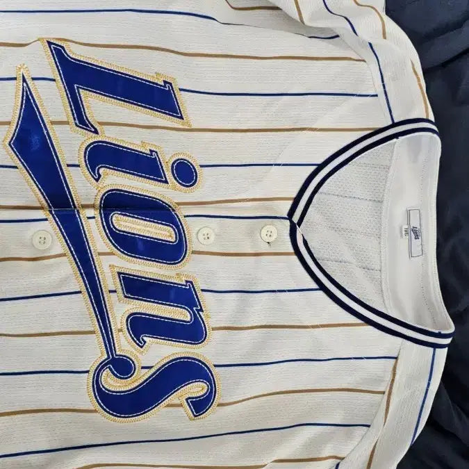 [BUNJANG] Oh Seung-hwan 400 Saves Autographed Jersey Size 115 / 오승환 400세이브 유니폼 사이즈 115 팝니다
