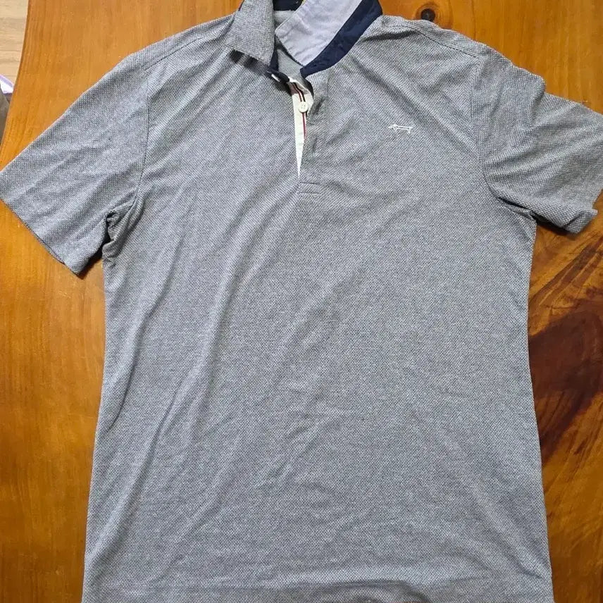 [BUNJANG] Louis Castel Men's Golf T-Shirt - Grey Pattern / 루이까스텔 남성 티셔츠 95