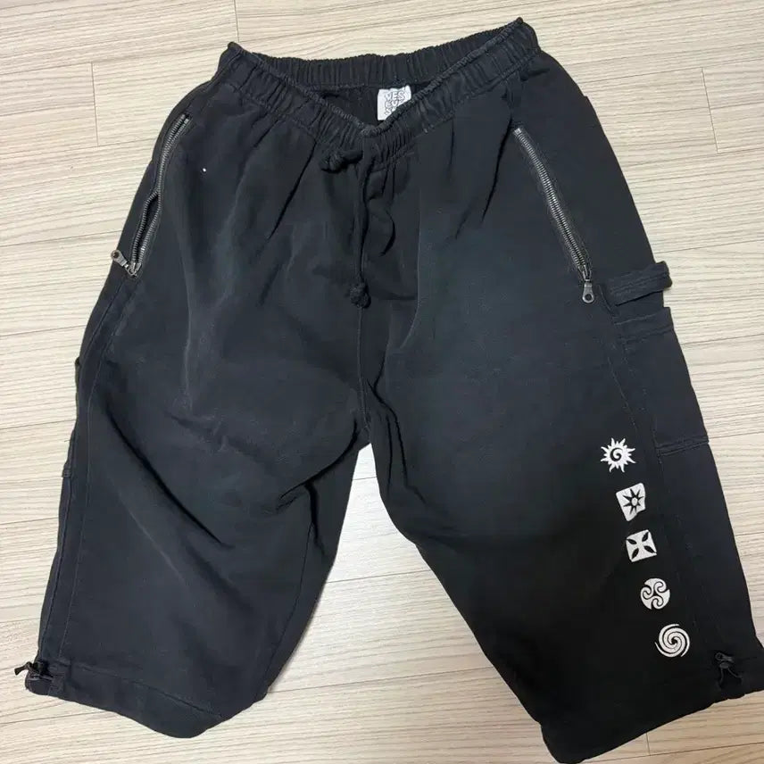 [BUNJANG] Yeseyesee Patterned Shorts / 예스아이씨 반바지