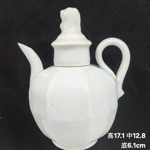 [BUNJANG] Southern Song Dynasty Celadon White Glaze Carved Vine Pattern Mythical Beast Spout Ewer / 중국도자기                 남송대 청백유 양각 당초문 서수 집호