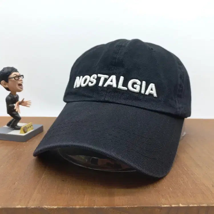 [BUNJANG] The Moment x Unisex Market Collaboration Logo Street Ball Cap Black / 더모먼트 x 유니섹스 마켓 콜라보 로고 스트릿 볼캡 모자 블랙